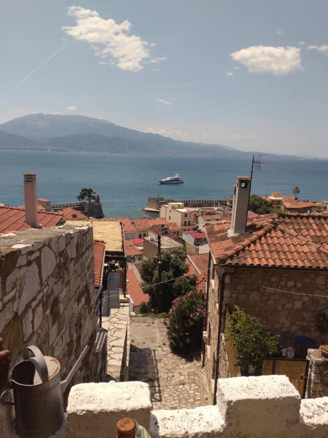 Appartamento Stone Clock'S House Nafpaktos Esterno foto