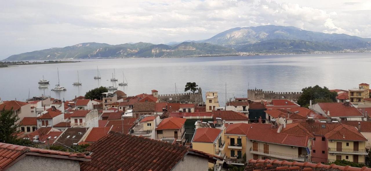 Appartamento Stone Clock'S House Nafpaktos Esterno foto