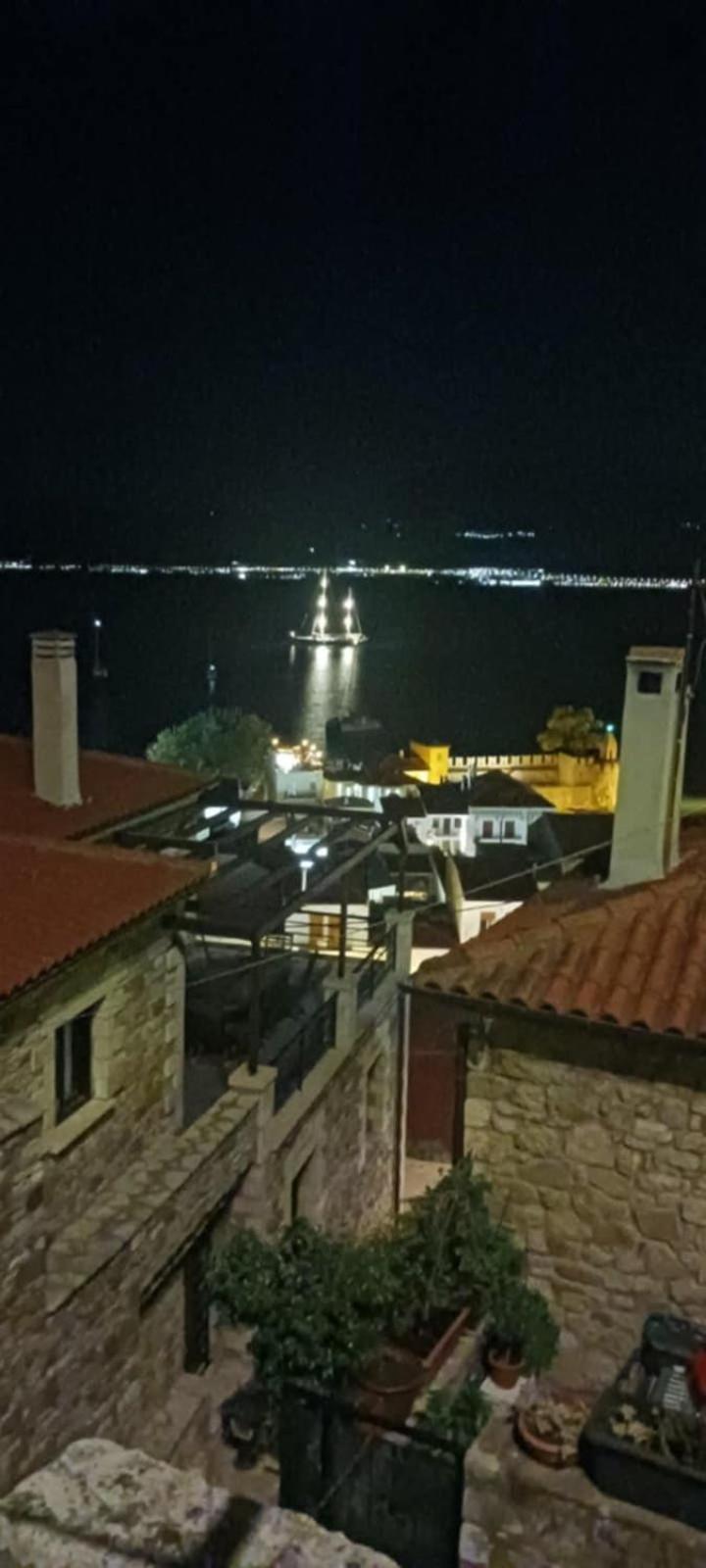 Appartamento Stone Clock'S House Nafpaktos Esterno foto